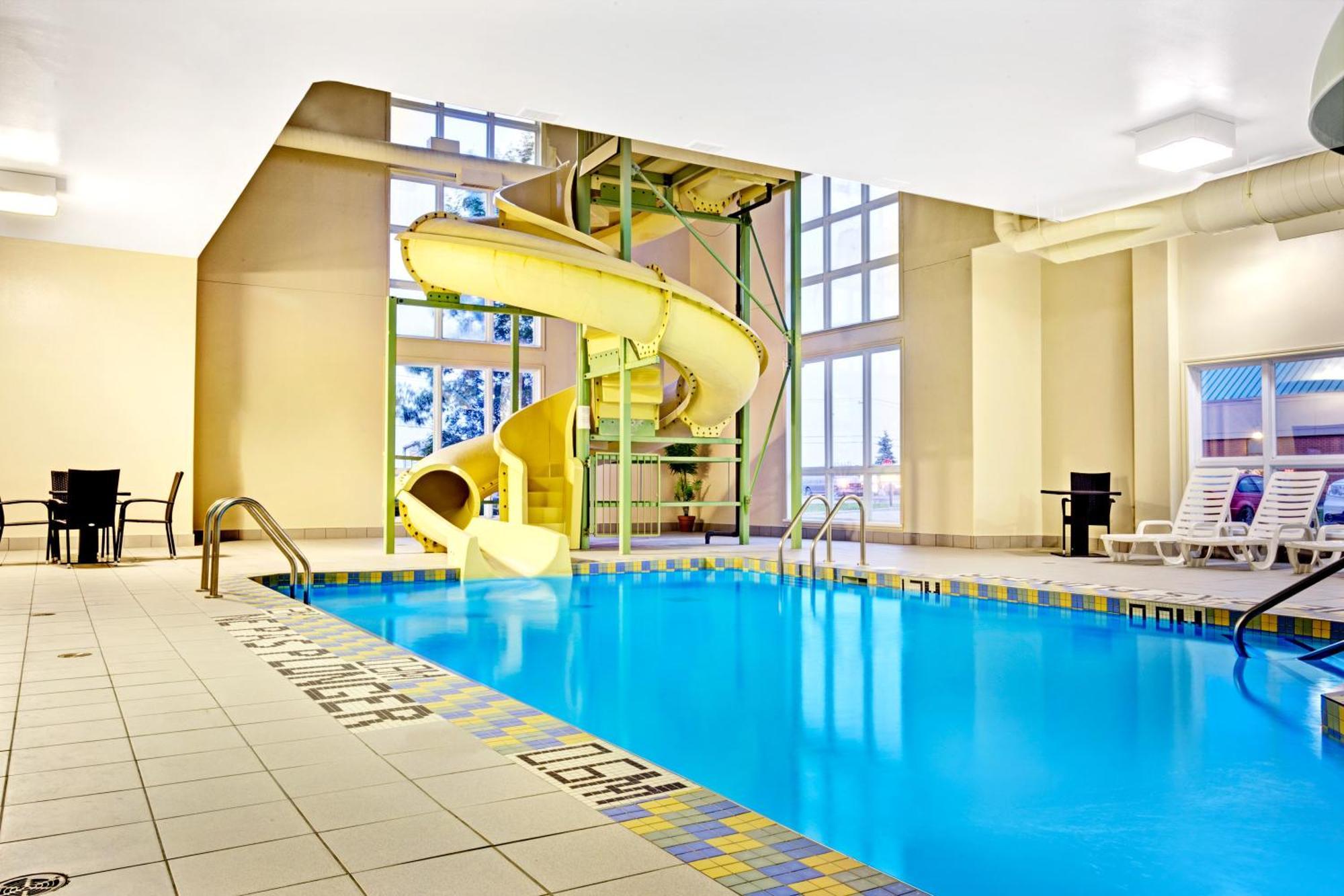 Super 8 By Wyndham St-Jerome Hotel Saint-Jérôme Kültér fotó